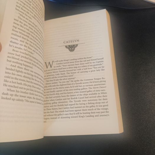 A Game of Thrones Book 1