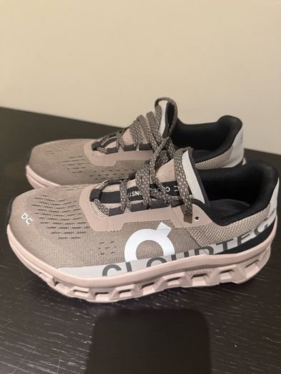 On running cloud monster