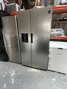 Samsung American fridge freezer