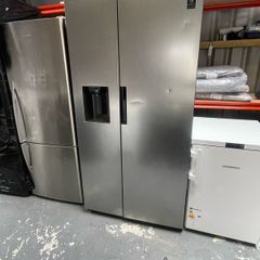 Samsung American fridge freezer