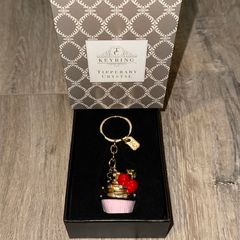 Tipperary Crystal Gold and Pink Cupcake with Red Cherries Keyring