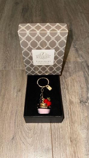 Tipperary Crystal Gold and Pink Cupcake with Red Cherries Keyring