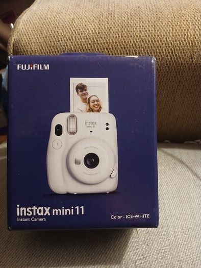 brand new instax mini