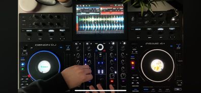 Denon Prime 4+ DJ Controller + Decksaver
