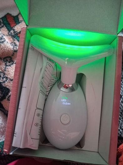 LED neck massager