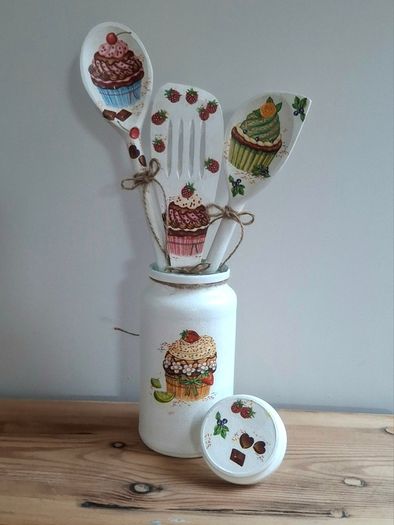 Set Of 3 Decorative Kitchen Utensils in the Jar