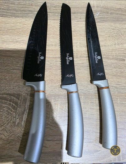 Berlinger Haus knife and Laddle set