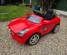 6V Mercedes Benz Sls Ride-On Car