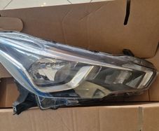 Micra 5 Right Headlight 2019
