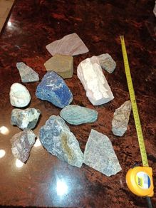 Large mineral specimen lot