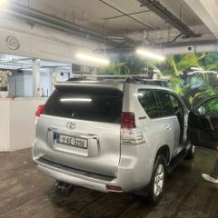 Toyota Land Cruiser 2011