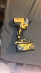 dewalt