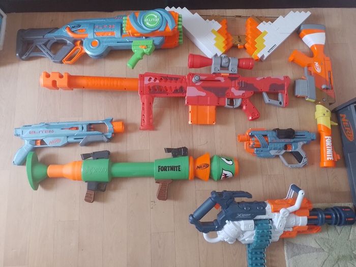 Nerf gun bundle