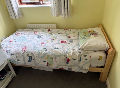 Ikea Single Bed frame & mattress