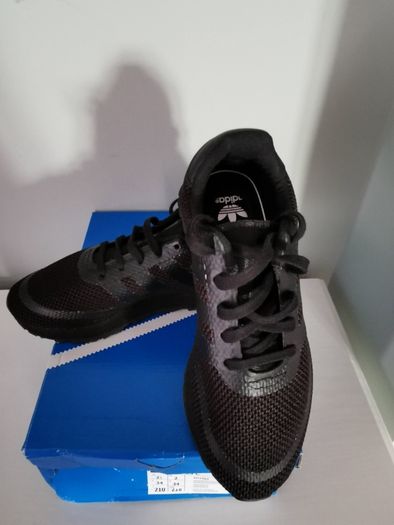 New Adidas, uk10 or uk12