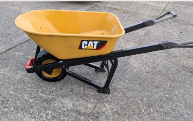 CAT heavy duty wheelbarrow
