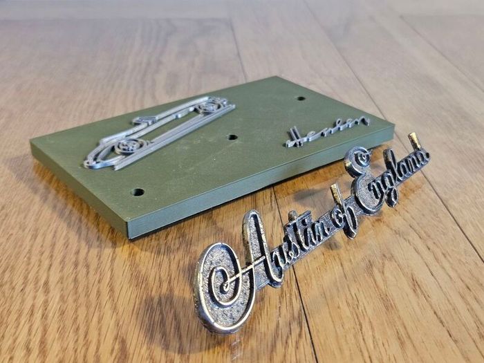 Vintage Austin Bootlid Badge