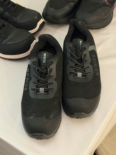Safety shoes Size 6  15euro each or 40euro all