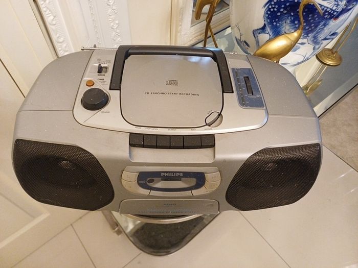 Philips cd and radio player