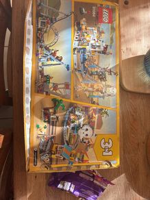 Lego set 31084 roller coaster