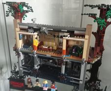 Lego Stranger Things Upside Down House