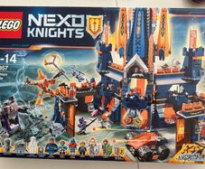 Lego Nexo Knights Knighton Castle 70357