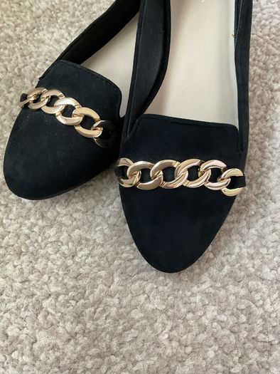Brand new size 40 black suede shoes with gold chain detail carvela