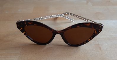 New pair of brown vintage sunglasses