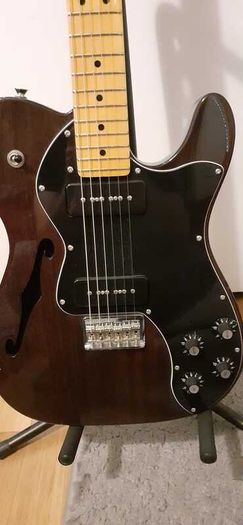 Fender Modern Player Telecaster Thinline Deluxe