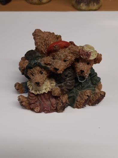 Teddy bear ornament