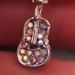 beautiful Waterstones guitar brooch