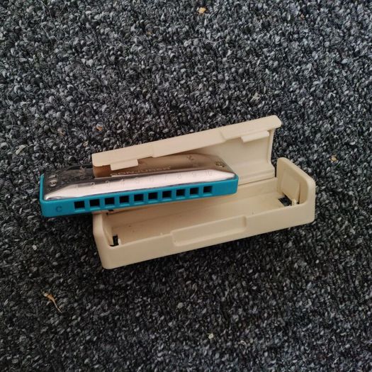 harmonica
