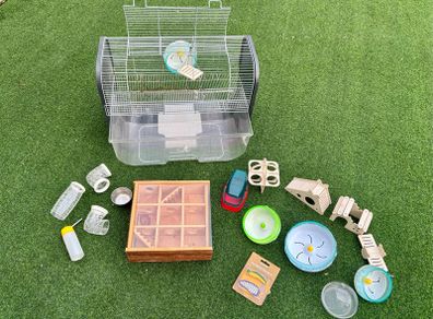 Hamster cage a accessory bundle
