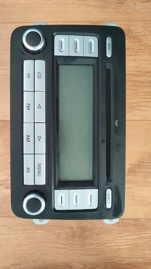 Volkswagen golf mk5 radio