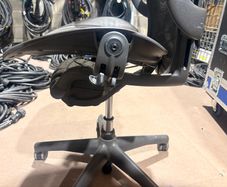 Herman Miller Aeron Mesh Office Desk Chair Medium Size B fully adjustable lumbar
