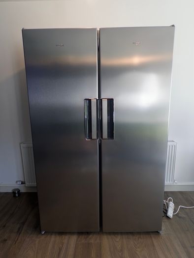 Whirlpool Fridge & Freezer