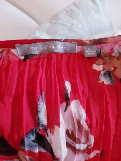 NY Collection Red Floral Blouse - Size 12