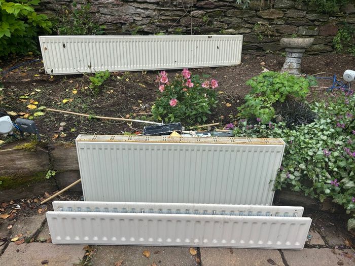 Free Radiators x3 For Collection.