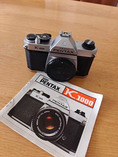 Pentax K1000 35mm SLR Film Camera + SMC Pentax-M 50mm f/1.7 Lens | Manual Included
