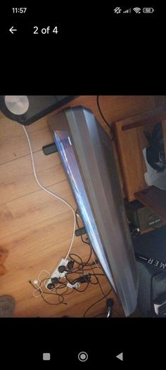 32 inch Phillips tv non smart no remote