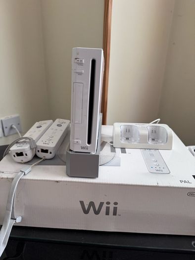 Nintendo Wii Bundle