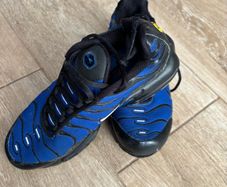 Nike TN's Size 6