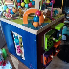 zany zoo box