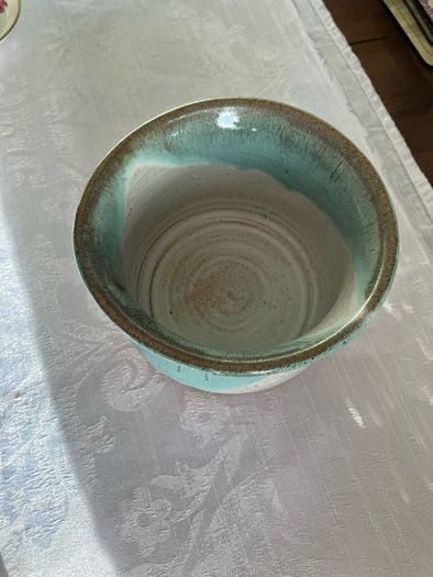Ceramic glazed pot