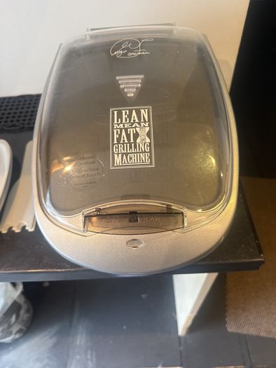 Grill. George. Foreman