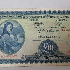 1960 Lady Lavery 10 pound banknote.