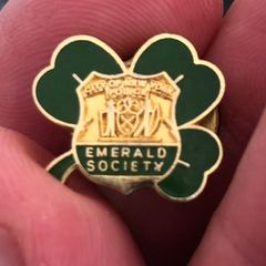 Rare Gold Plated NYPD Emerald Society Pin Badge