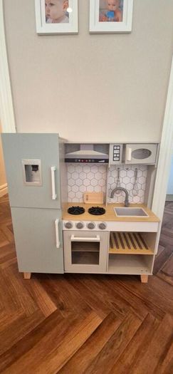 kids toy kitchen