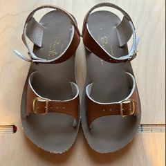 Saltwater sandals