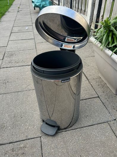 Brabantia Kitchen Bin